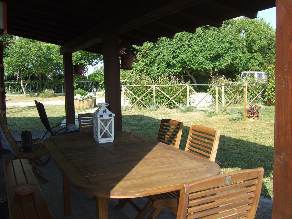 Agriturismo La Casa Della Lavanda - Il Rustico Marina di Montemarciano Exteriör bild